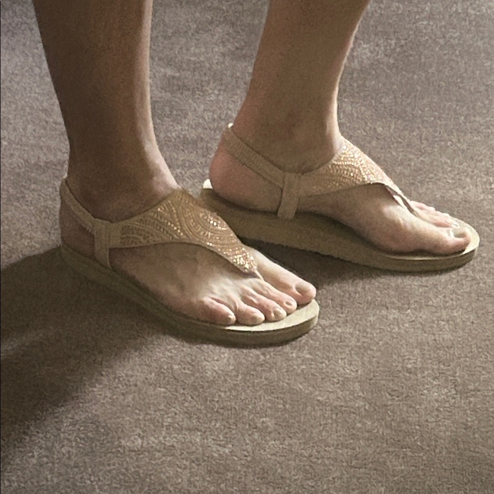Elegant Mauve Sandals for Women